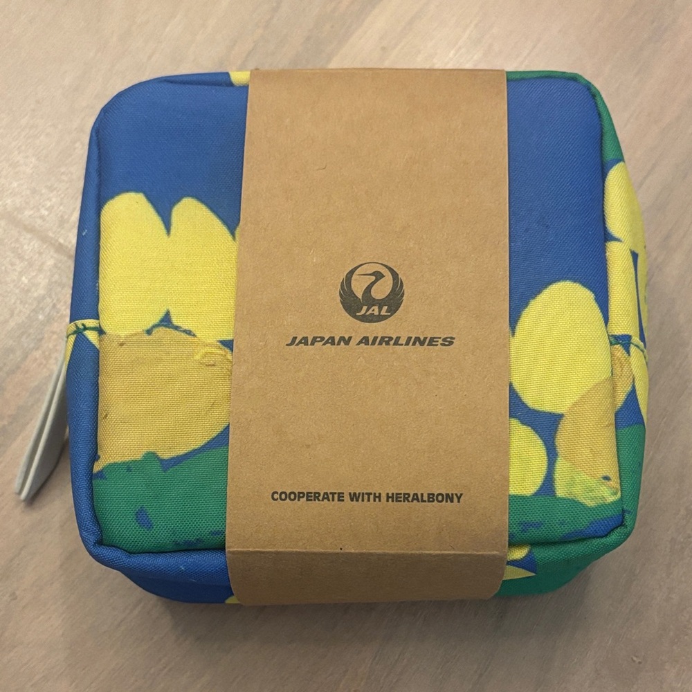 Blue and Yellow Makeup Organizer